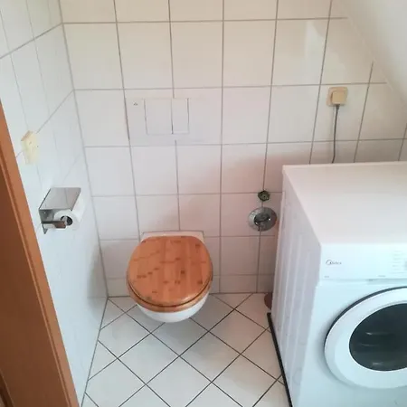 Suiteable Living - Waldblick Apartment Mit Balkon *